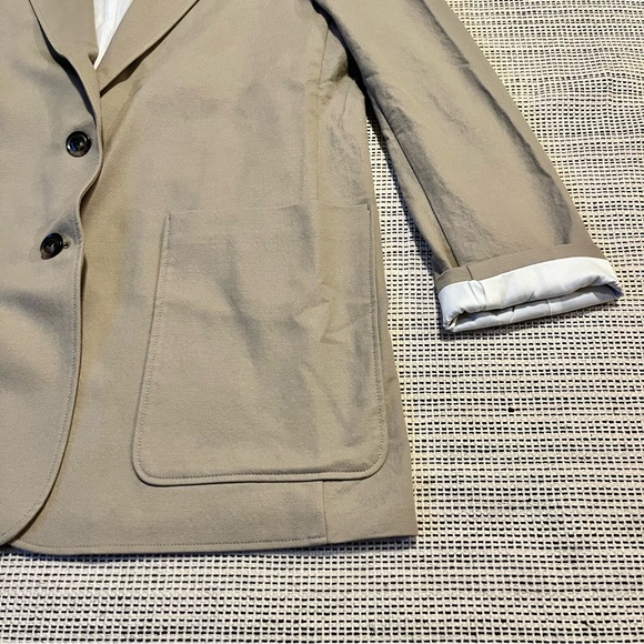 Uniqlo Blazer - Picture 5 of 6